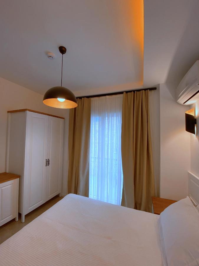 Amber Boutique Hotel Кешме Экстерьер фото